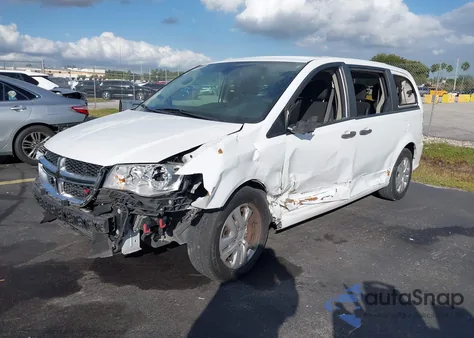 2020 Dodge Grand Caravan Se z USA, uszkodzony, nr VIN 2C4RDGBG7LR195099